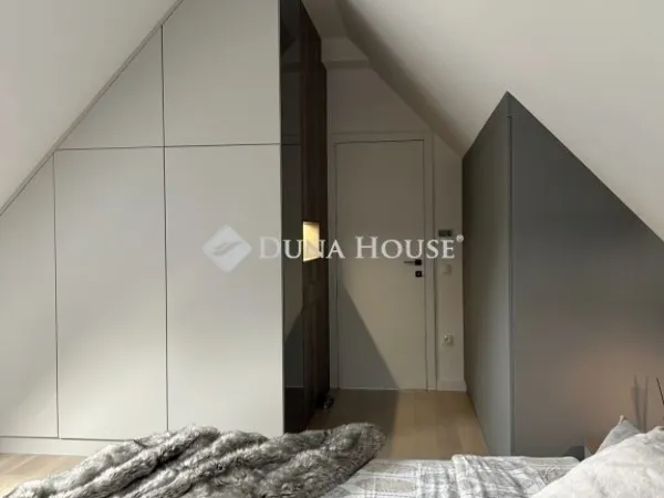 Eladó ház Budapest III. kerület 264 nm