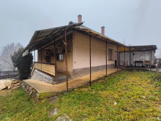 Eladó ház Szin 89 nm