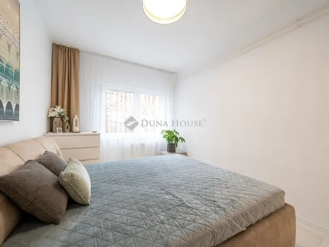 Eladó lakás Budapest II. kerület 77 nm