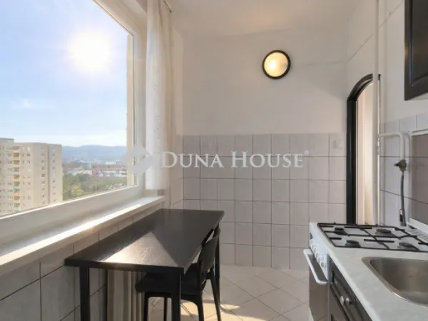 Eladó lakás Budapest III. kerület 50 nm