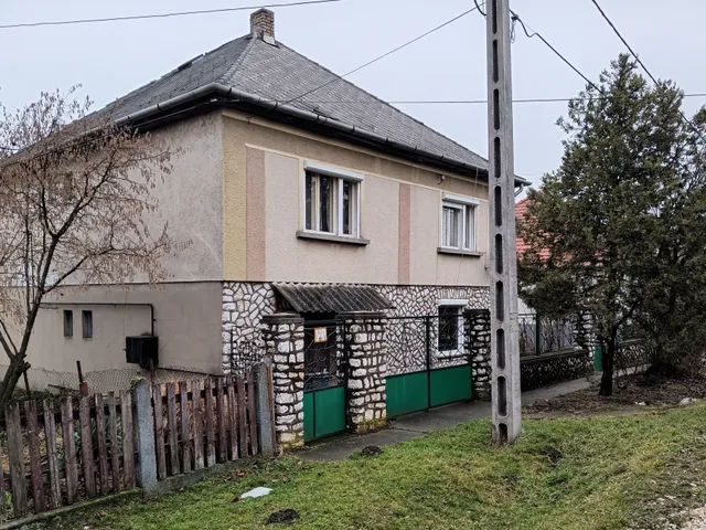 Eladó ház Onga 189 nm