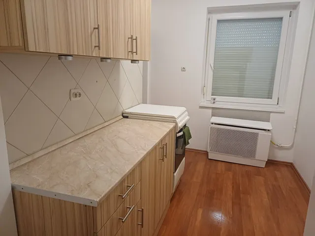 Eladó lakás Miskolc, Észak-Kilián, Erdélyi utca 35 nm