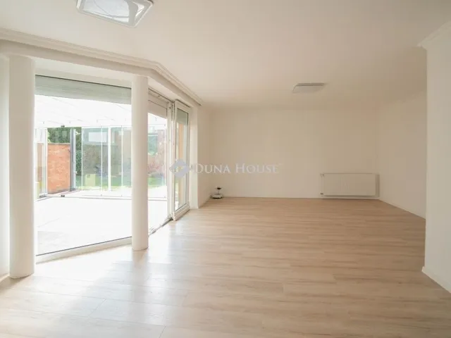 Eladó lakás Budapest II. kerület 188 nm