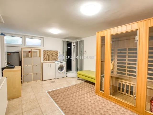 Eladó lakás Budapest II. kerület 188 nm