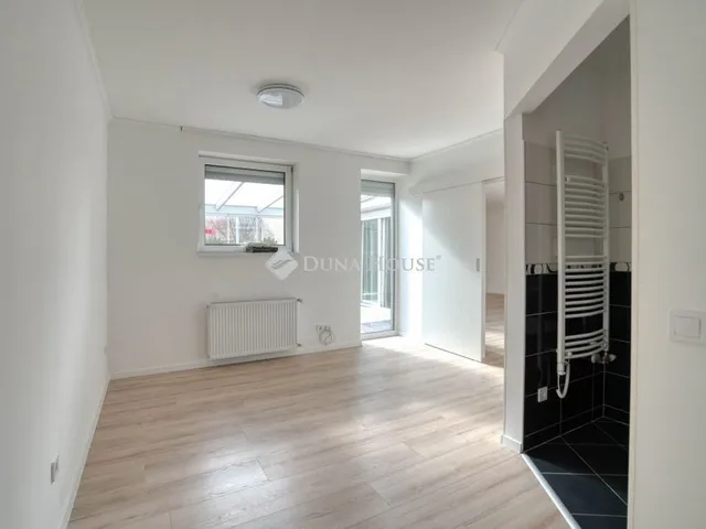 Eladó lakás Budapest II. kerület 188 nm