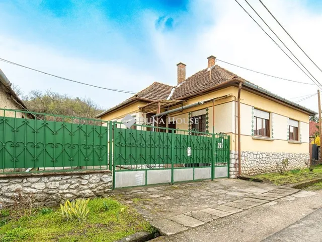Eladó ház Bogács 98 nm
