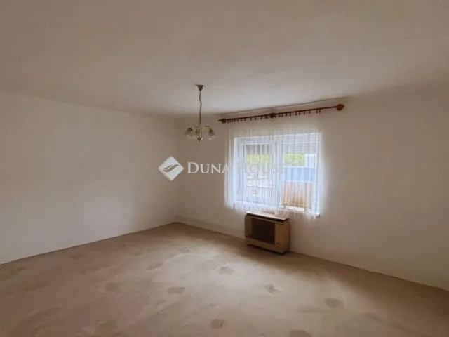 Eladó ház Onga 146 nm