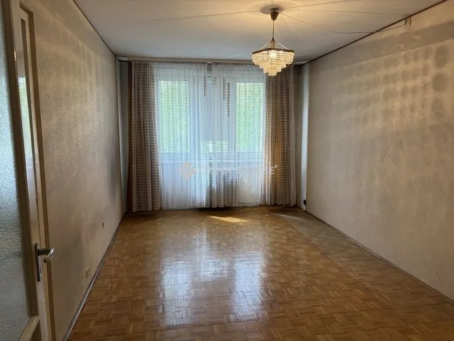 Eladó lakás Budapest III. kerület 65 nm