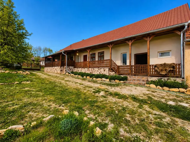 Eladó ház Becskeháza 64 nm