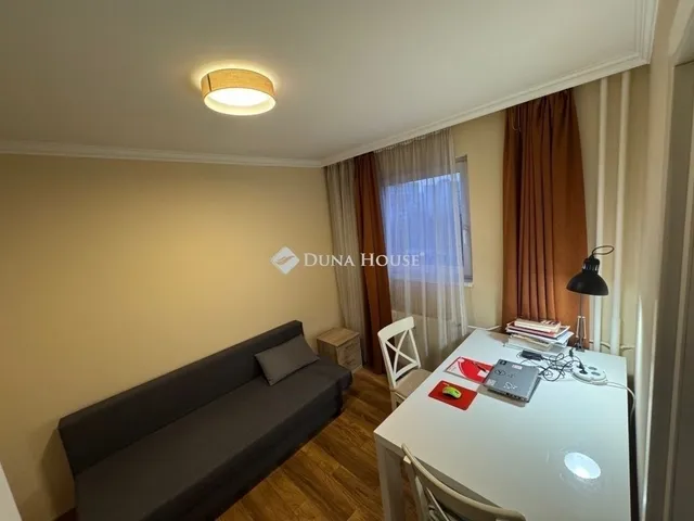 Eladó lakás Budapest III. kerület 51 nm