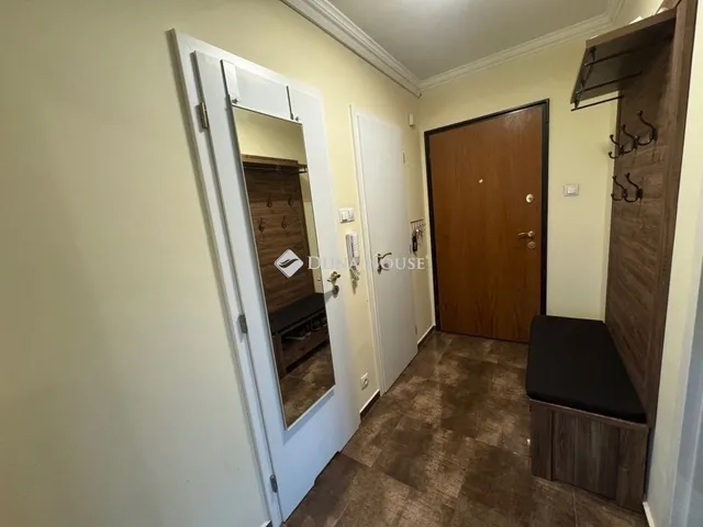 Eladó lakás Budapest III. kerület 51 nm