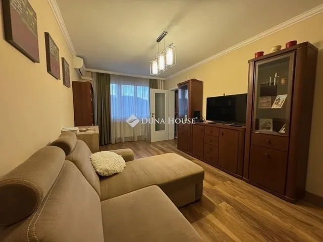 Eladó lakás Budapest III. kerület 51 nm