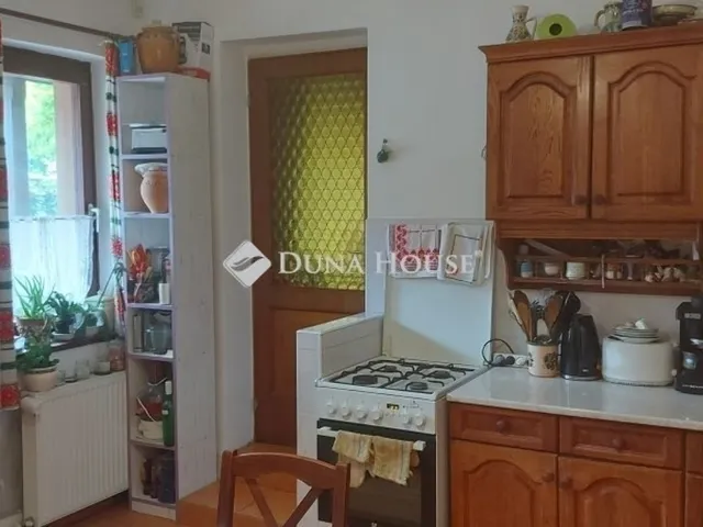 Eladó ház Budapest III. kerület 212 nm