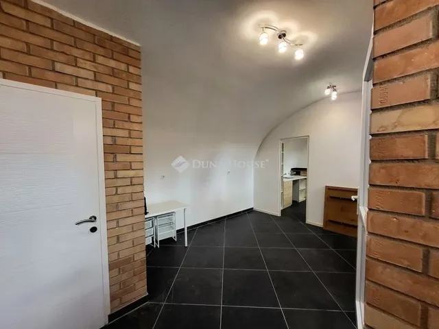 Eladó lakás Budapest VIII. kerület 39 nm