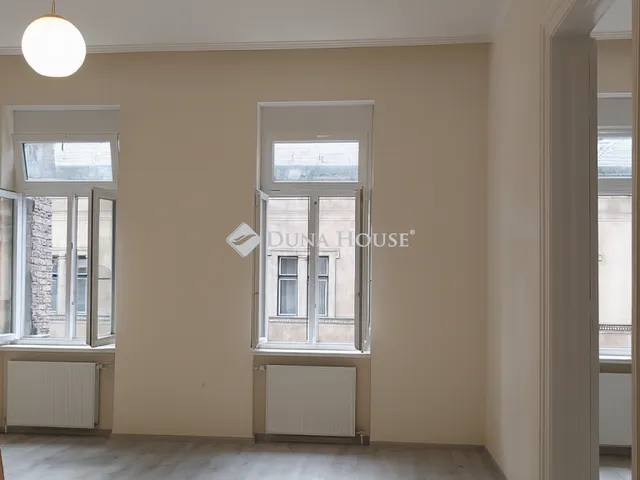 Eladó lakás Budapest VI. kerület 119 nm