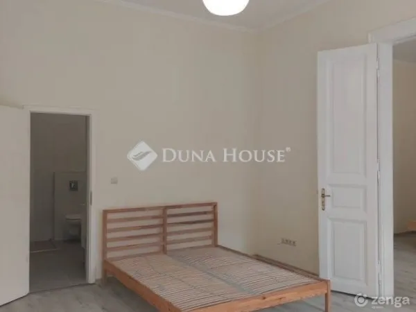 Eladó lakás Budapest VI. kerület 119 nm