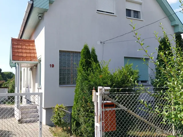 Eladó ház Göd, Alsógöd 119 nm
