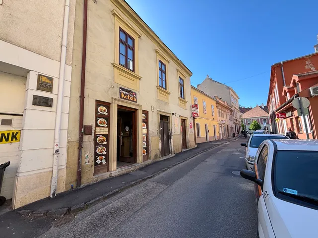 Eladó lakás Sopron, Belváros 94 nm