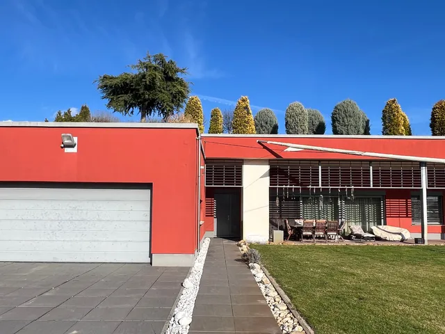 Eladó ház Győr, Révfalu 195 nm