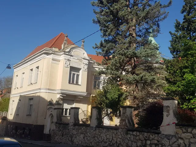 Eladó ház Budapest V. kerület 430 nm