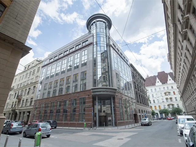 Kiadó kereskedelmi és ipari ingatlan Budapest V. kerület 50 nm