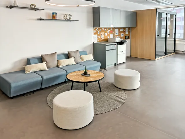 Kiadó kereskedelmi és ipari ingatlan Budapest XIII. kerület, Váci út 22-24, 7ik emelet Budapest 1132 75 nm