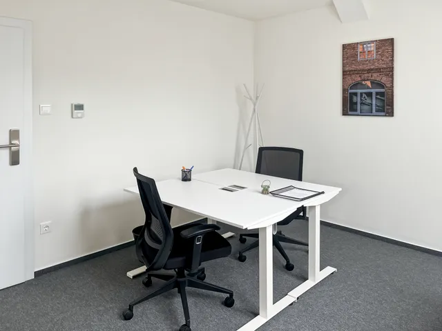 Kiadó kereskedelmi és ipari ingatlan Pécs, Rákóczi út 17, 3ik és 4ik emelet 50 nm