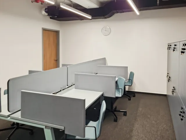 Kiadó kereskedelmi és ipari ingatlan Budapest VI. kerület, Paulay Ede utca 52 30 nm