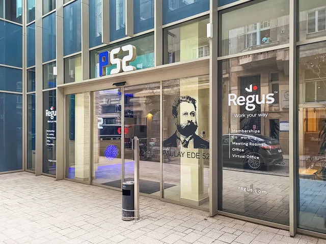 Kiadó kereskedelmi és ipari ingatlan Budapest VI. kerület, Paulay Ede utca 52 60 nm