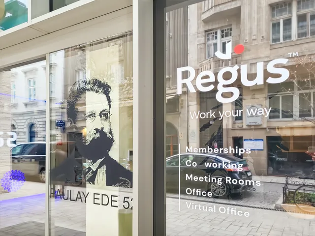 Kiadó kereskedelmi és ipari ingatlan Budapest VI. kerület, Paulay Ede utca 52 75 nm