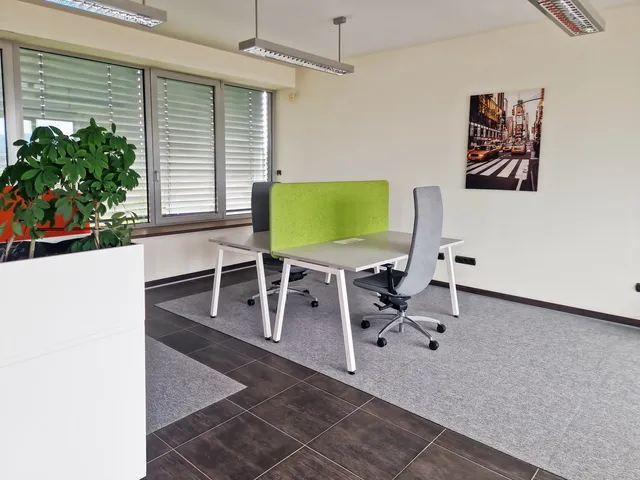 Kiadó kereskedelmi és ipari ingatlan Szentendre 30 nm