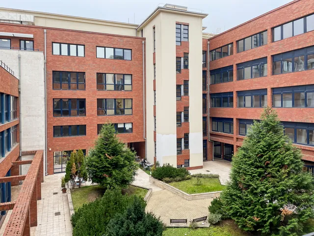 Kiadó kereskedelmi és ipari ingatlan Budapest III. kerület, Montevideó utca 9 75 nm