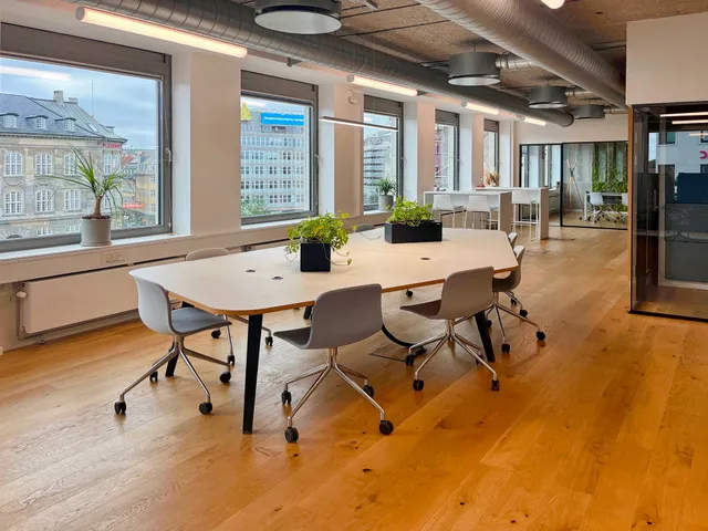 Kiadó kereskedelmi és ipari ingatlan Budapest XI. kerület, Fehérvári út 99 10 nm