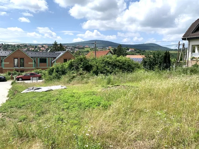 Eladó telek Pomáz 558 nm