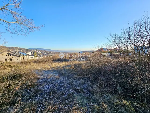 Eladó telek Pomáz 1215 nm