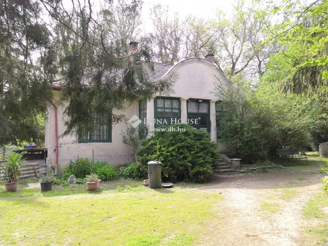Eladó építési telek, Szentendre, Izbég - Több