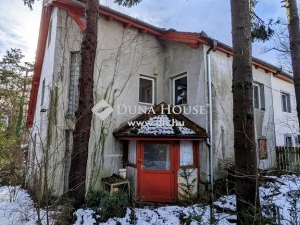 Eladó ház Pilisszentkereszt 240 nm