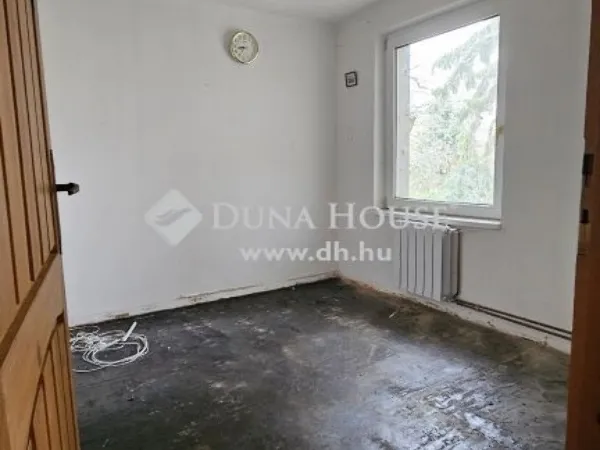 Eladó ház Pilisszentkereszt 240 nm