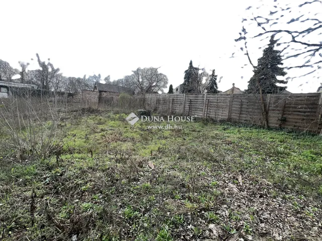 Eladó telek Budapest III. kerület, Csillaghegy 977 nm