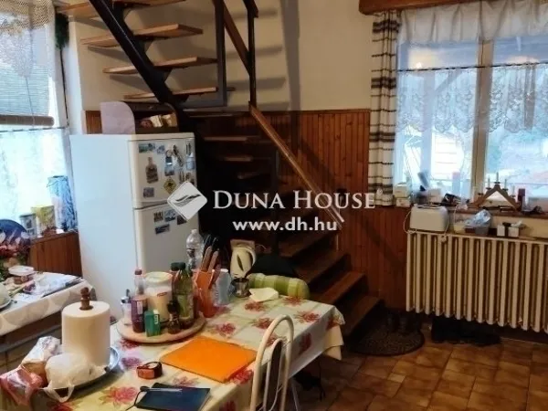 Eladó ház Budapest XV. kerület, Rákospalota 187 nm