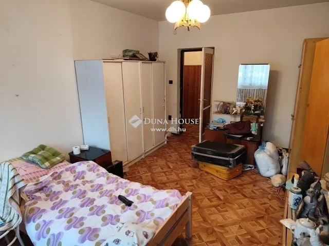 Eladó ház Budapest XV. kerület, Rákospalota 187 nm