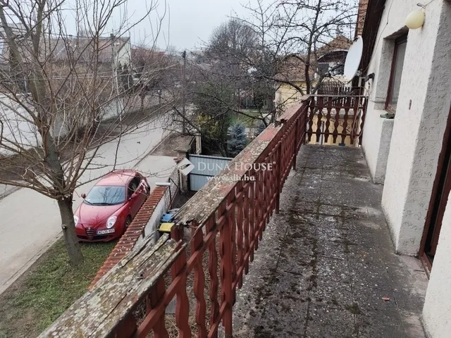 Eladó ház Budapest XV. kerület, Rákospalota 187 nm