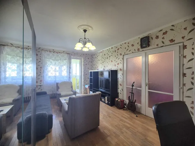 Eladó lakás Budapest III. kerület 52 nm