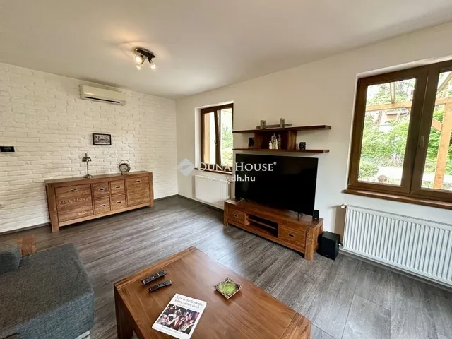 Eladó üdülő és hétvégi ház Siófok 173 nm