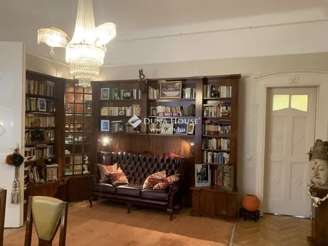 Eladó lakás Budapest VI. kerület 132 nm