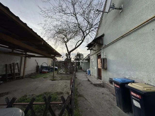 Eladó ház Budapest XXI. kerület 20 nm