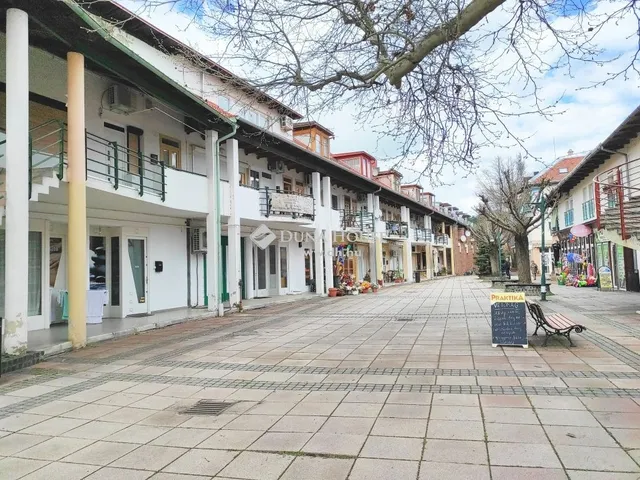 Eladó lakás Balatonboglár 86 nm