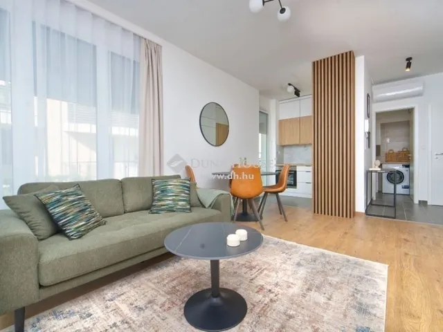 Eladó lakás Budapest III. kerület, Csillaghegy 72 nm