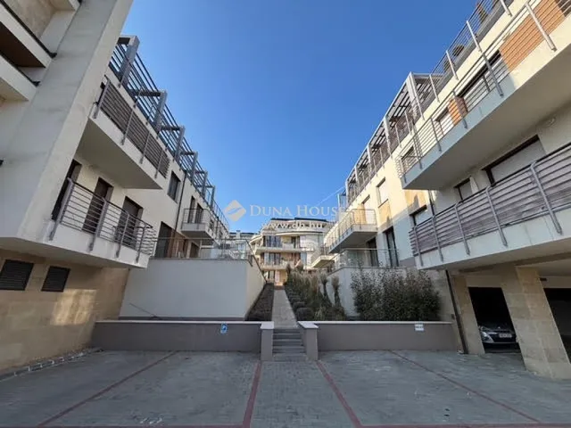 Eladó lakás Budapest III. kerület, Csillaghegy 95 nm