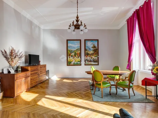 Eladó lakás Budapest I. kerület 96 nm